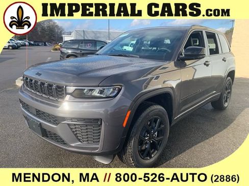 New 2026 Jeep Grand Cherokee Altitude AWD/4WD image 5