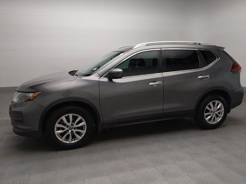 Used 2019 Nissan Rogue S w/ Special Edition Package FWD image 2