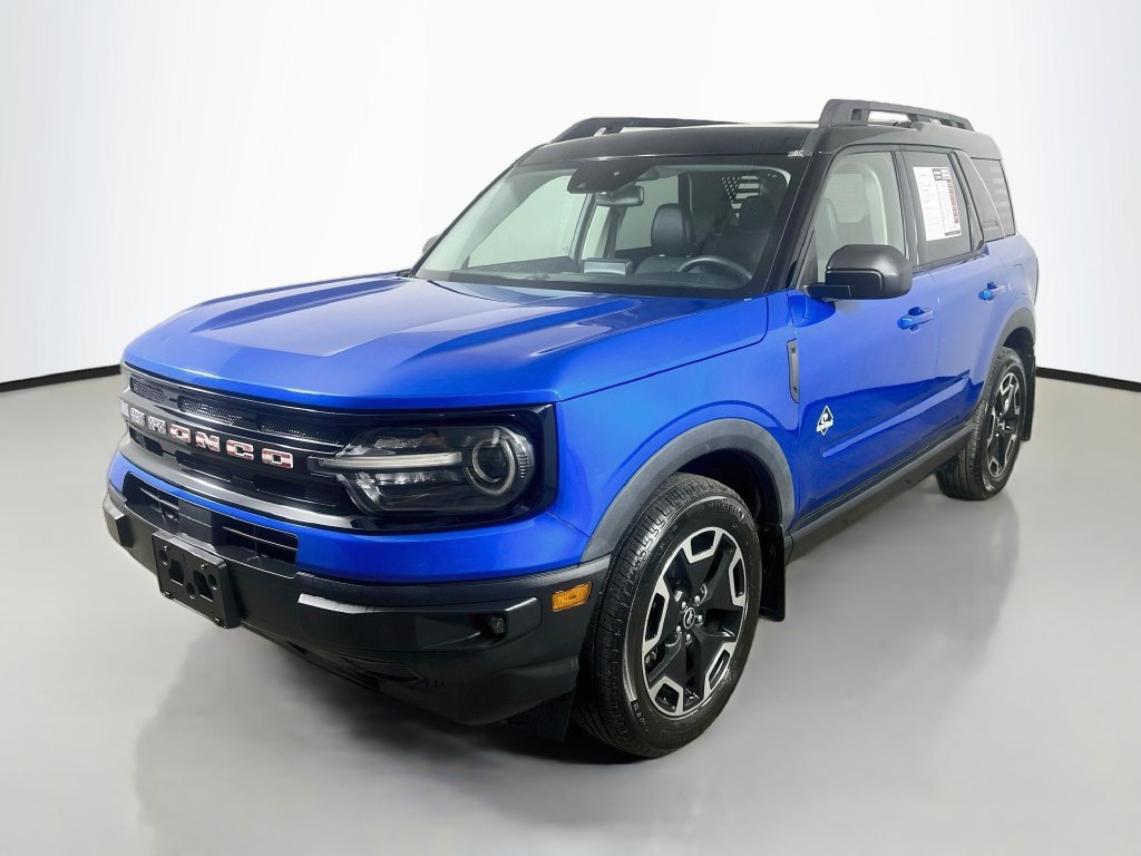 Used 2022 Ford Bronco Sport Outer Banks w/ Tech Package AWD/4WD image 3
