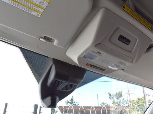 Used 2025 Ford Transit 250 148 Medium Roof w/ Load Area Protection Package RWD image 18