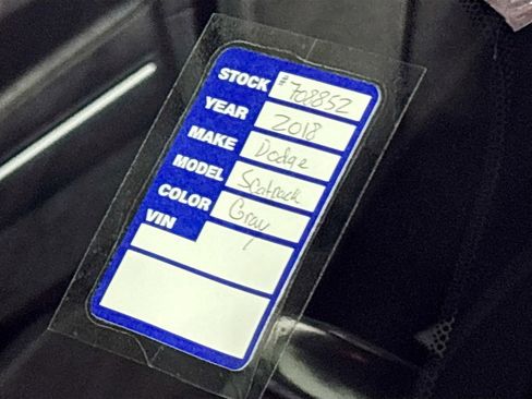 Used 2018 Dodge Charger R/T Scat Pack image 25