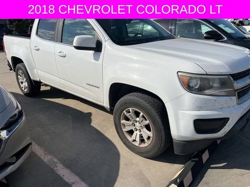 Used 2018 Chevrolet Colorado LT image 2