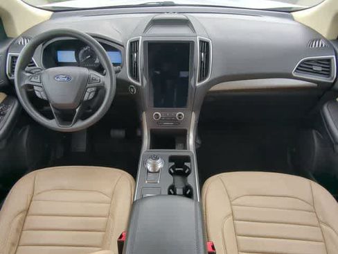 Used 2023 Ford Edge SE AWD/4WD image 15