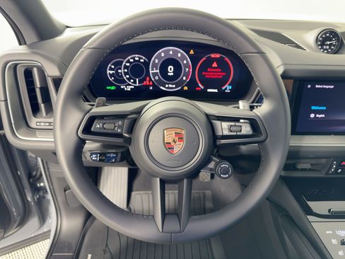 Certified 2026 Porsche Cayenne image 18