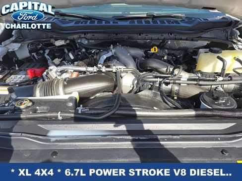Used 2025 Ford F450 XL w/ XL Chrome Package image 13