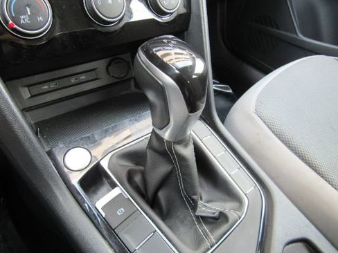 Used 2023 Volkswagen Taos S image 41