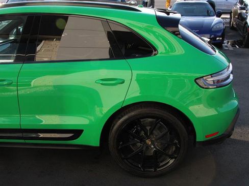 Used 2023 Porsche Macan GTS image 6