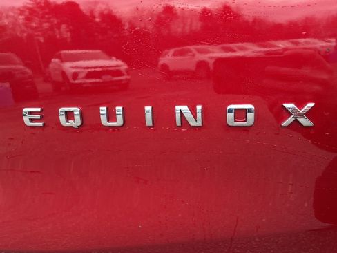 Used 2024 Chevrolet Equinox LT image 10