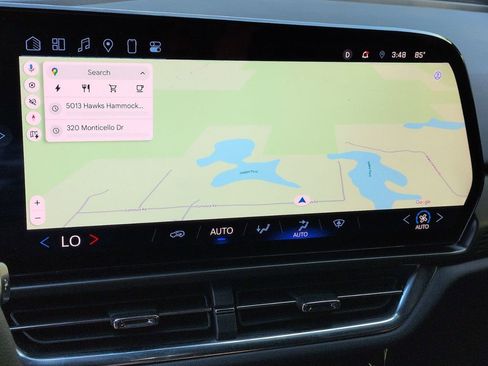 Used 2025 Chevrolet Equinox EV LT image 15