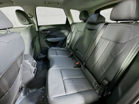 New 2026 Audi Q3 quattro 2.0T image 9