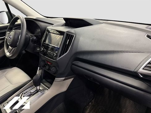 Used 2023 Subaru Forester image 28