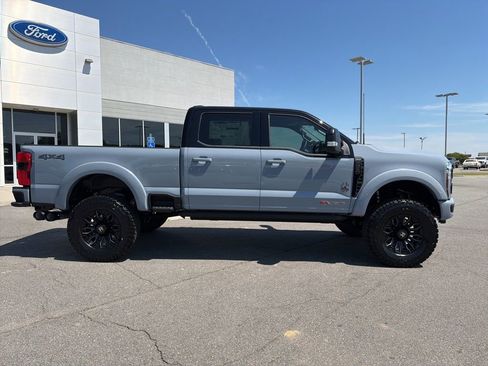 New 2026 Ford F250 Lariat w/ Black Appearance Package image 2