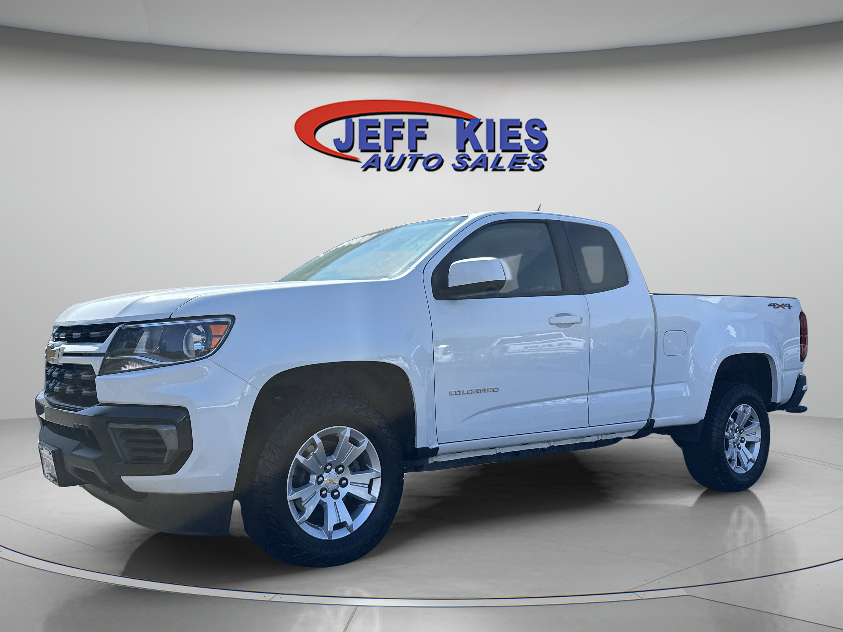 Used 2022 Chevrolet Colorado LT w/ Fleet Safety Package AWD/4WD image 1