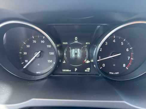 Used 2016 Land Rover Range Rover Evoque SE image 17