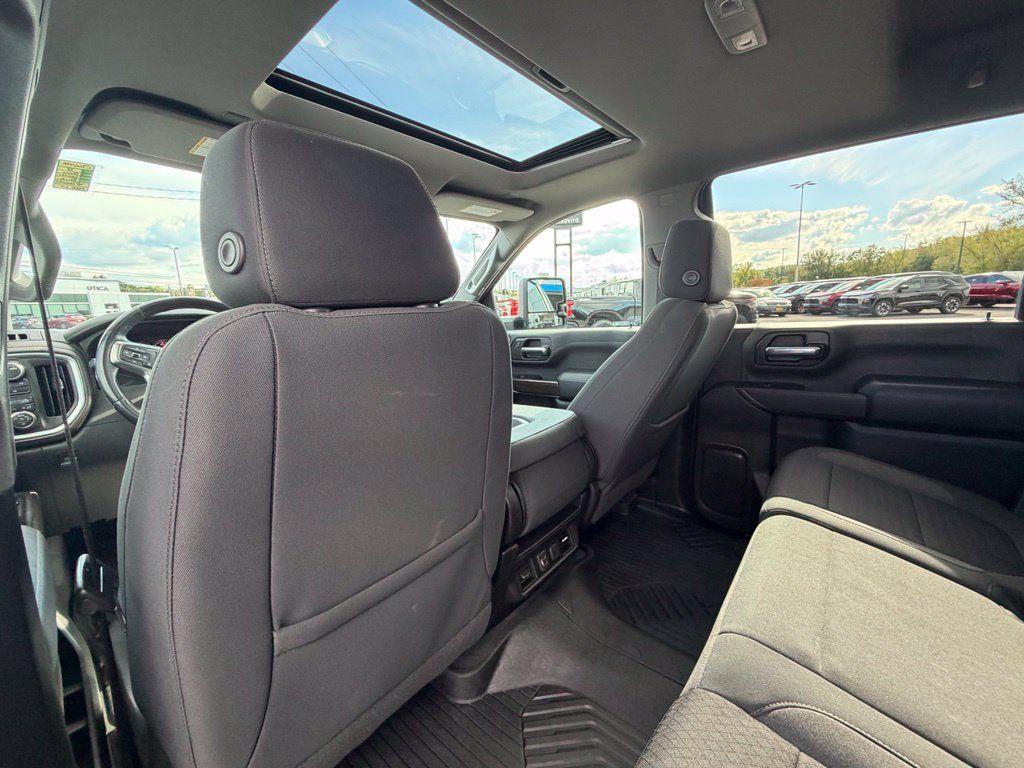Used 2022 Chevrolet Silverado 2500 LT w/ All Star Edition AWD/4WD image 32