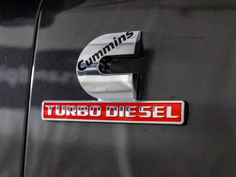 Used 2024 RAM 3500 Laramie AWD/4WD image 44