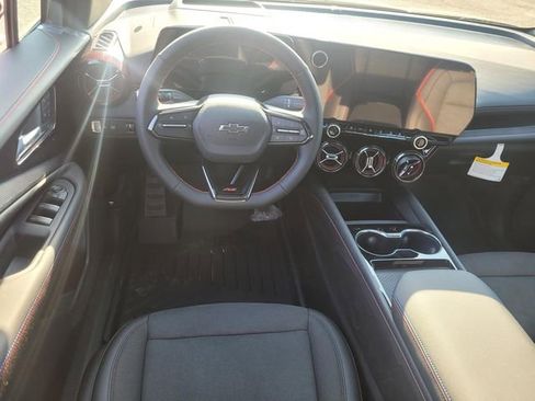 New 2026 Chevrolet Blazer EV RS image 7