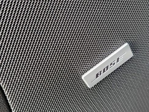 Used 2021 GMC Yukon Denali w/ Denali Premium Package image 29