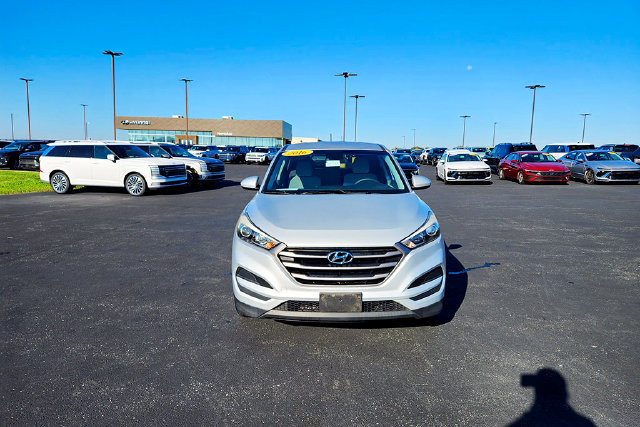 Used 2016 Hyundai Tucson SE FWD image 2