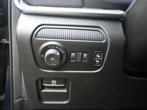 Used 2023 Jeep Wagoneer Series II AWD/4WD image 19