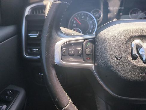 Used 2020 RAM 1500 Big Horn AWD/4WD image 16