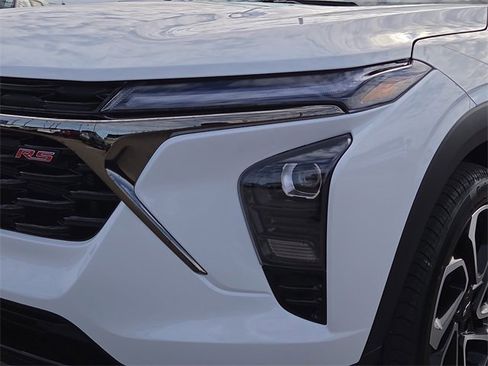 New 2026 Chevrolet Trax RS w/ Driver Confidence Package image 9