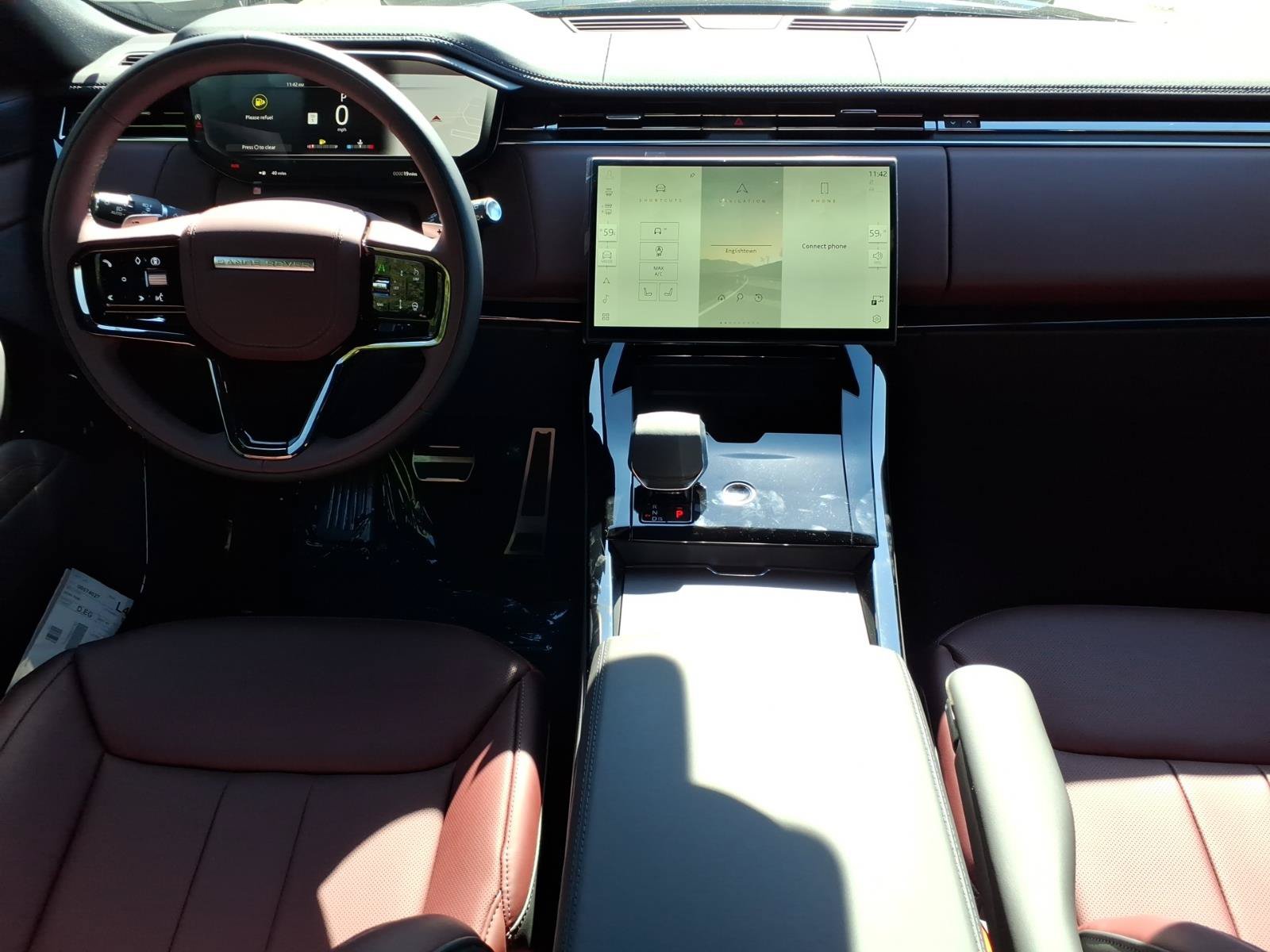 New 2027 Land Rover Range Rover Sport Dynamic SE AWD/4WD image 4
