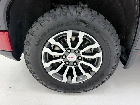 Used 2023 GMC Sierra 1500 AT4 w/ Technology Package image 7