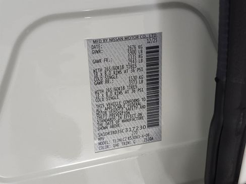 Used 2025 Nissan Pathfinder Rock Creek AWD/4WD image 32