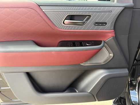 New 2026 INFINITI QX80 Autograph w/ Premium Cargo Package image 13