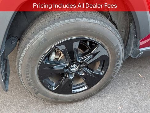 Used 2024 Toyota RAV4 XLE w/ Convenience Package AWD/4WD image 9