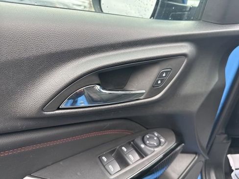 Used 2024 Chevrolet Trax RS w/ Sunroof Package image 22