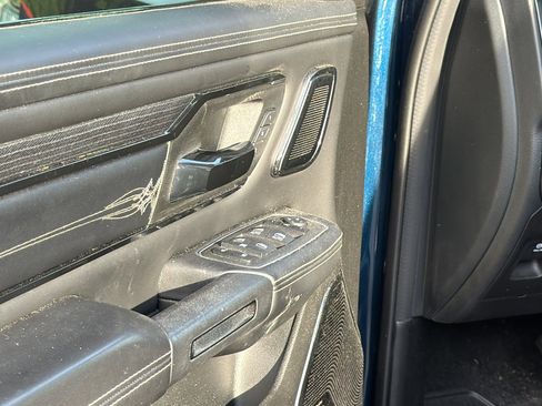 Used 2022 RAM 1500 Limited AWD/4WD image 15