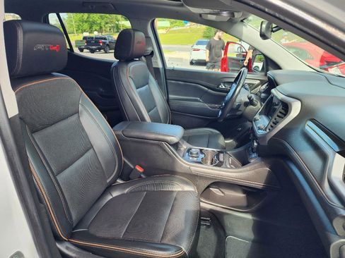 Used 2021 GMC Acadia AT4 w/ Technology Package AWD/4WD image 14
