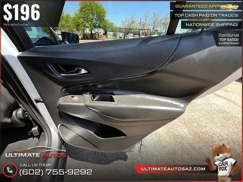Used 2018 Chevrolet Equinox LT FWD image 16