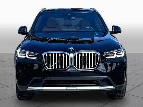 Used 2024 BMW X3 xDrive30i w/ Premium Package w/ZPA AWD/4WD image 4