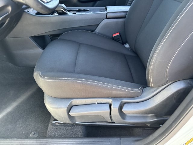 Used 2024 Nissan Rogue S FWD image 20