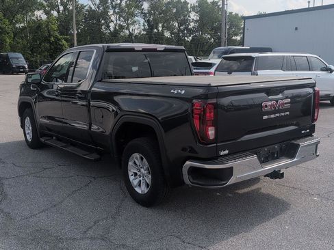 Used 2023 GMC Sierra 1500 SLE AWD/4WD image 4