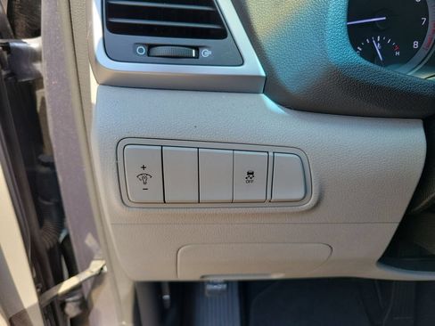 Used 2018 Hyundai Tucson SE FWD image 26