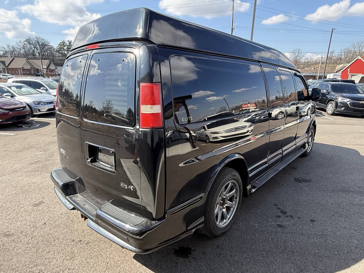 Used 2014 GMC Savana 2500 Extended RWD image 7