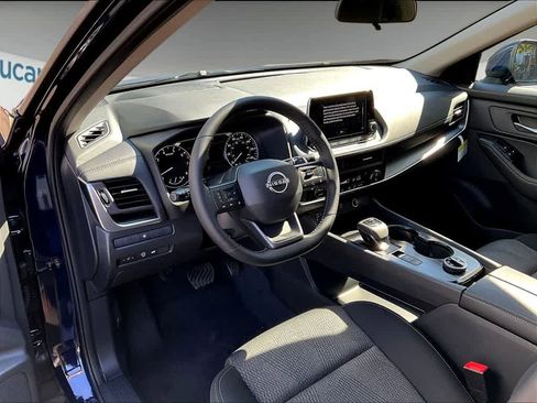 New 2026 Nissan Rogue SV image 7