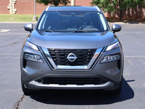 Used 2022 Nissan Rogue SV w/ SV Premium Package FWD image 29