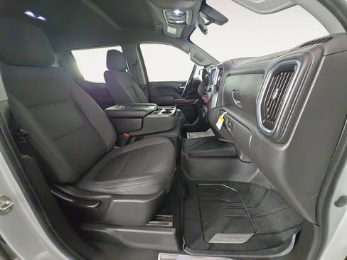 Used 2021 Chevrolet Silverado 1500 LT AWD/4WD image 15