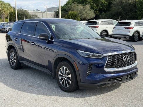 Certified 2023 INFINITI QX60 Pure image 4