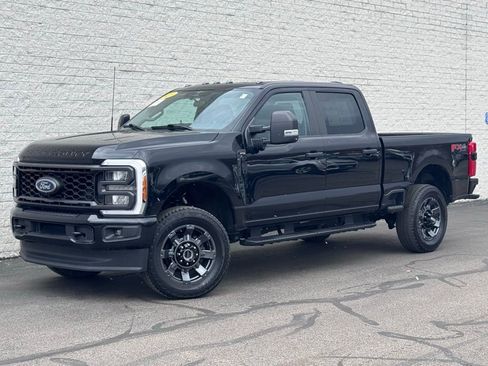 Certified 2023 Ford F250 XL w/ STX Appearance Package image 2