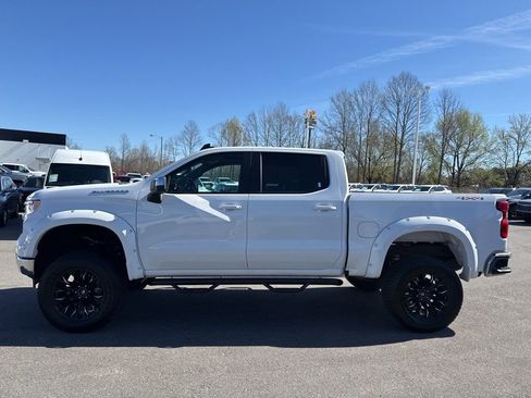Used 2025 Chevrolet Silverado 1500 LT w/ Work Truck Package AWD/4WD image 3