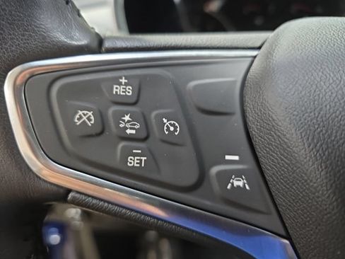 Used 2019 Chevrolet Equinox LT w/ Driver Convenience Package FWD image 19