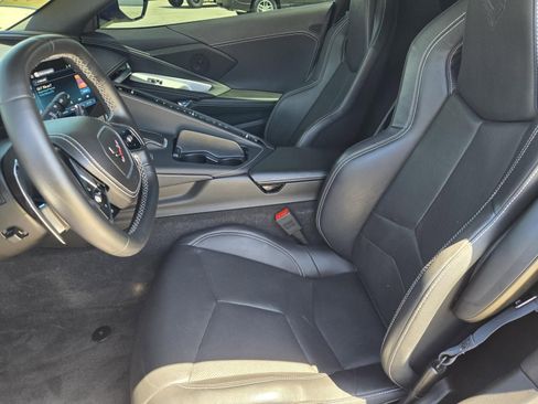 Used 2025 Chevrolet Corvette Stingray Coupe w/ 1LT RWD image 20