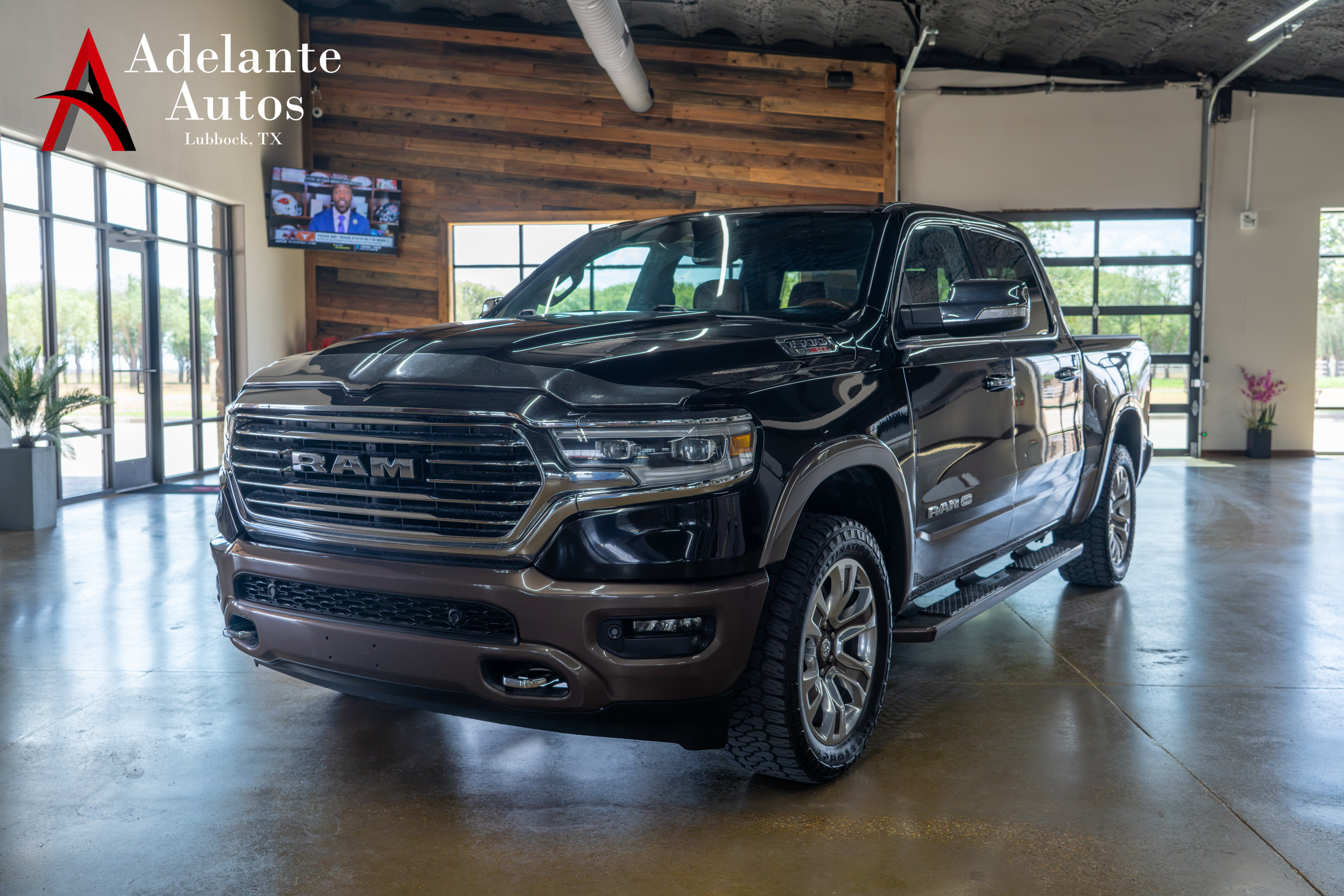 Used 2021 RAM 1500 Limited w/ Protection Group AWD/4WD image 1