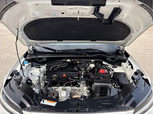 Used 2023 Honda HR-V LX image 35